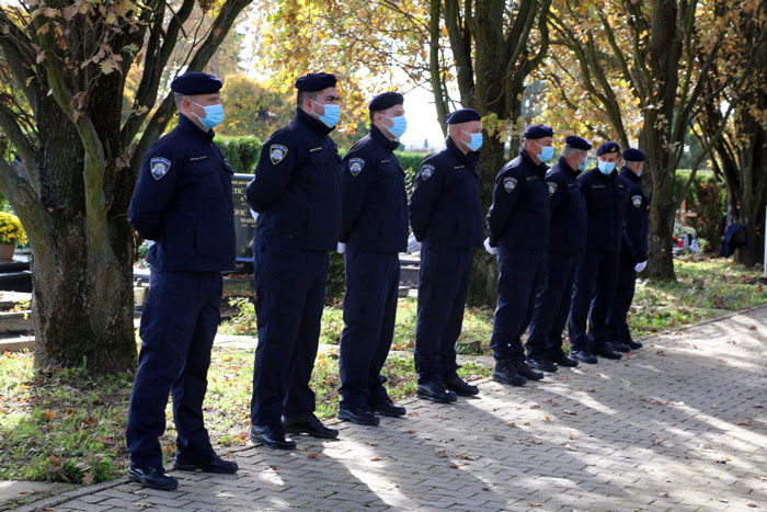 Svi sveti 2020 06